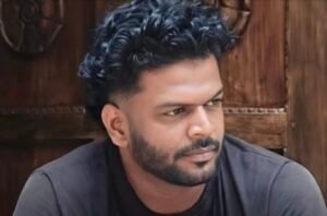 Read more about the article പിറവത്ത് സുഹൃത്ത് പെട്രോൾ ഒഴിച്ച് കത്തിച്ച യുവാവ് മരിച്ചു