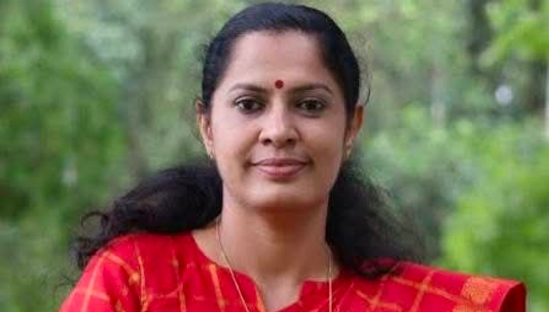 You are currently viewing കാർട്ടൺ ഇന്ത്യ കരാർ വിവാദം: വിജിലൻസ് അന്വേഷണത്തെ സ്വാഗതം ചെയ്ത് പി.പി. ദിവ്യ; ആരോപണങ്ങൾ നിഷേധിച്ചു